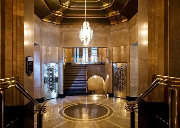 Hotel Kimpton Cardinal By Ihg